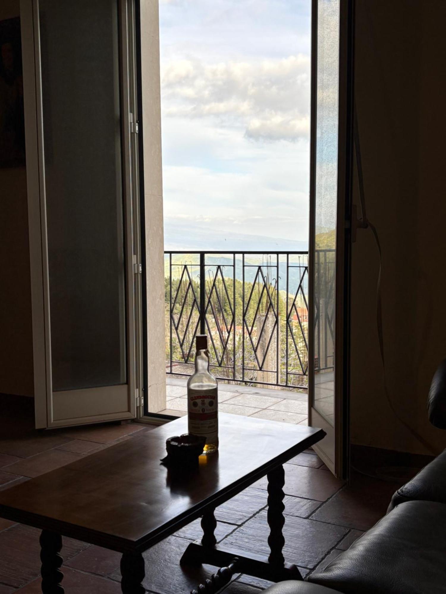 Troina Appartamenti Bagian luar foto